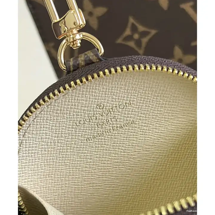 Fashionrep Bag 2204YA0041 LV 0614